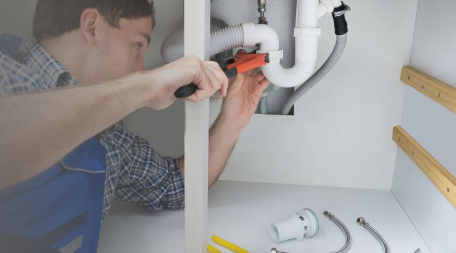 Local water heater installation in Willow Hill, IL